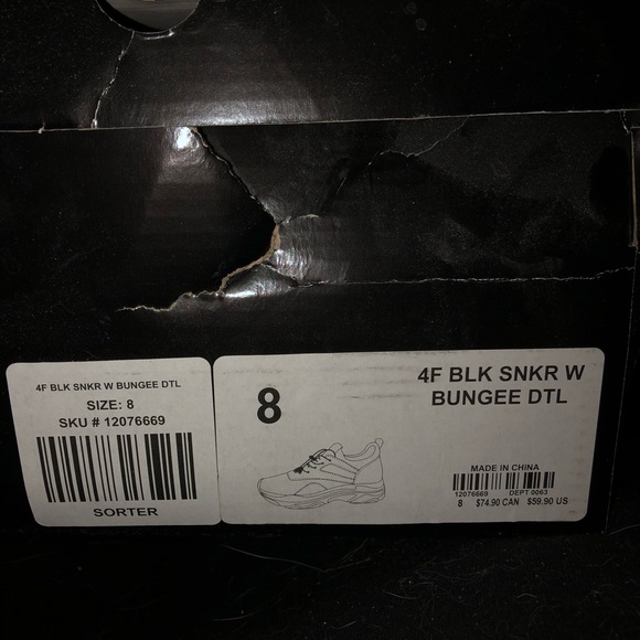 Women’s walking shoe (wide width) - Picture 4 of 4